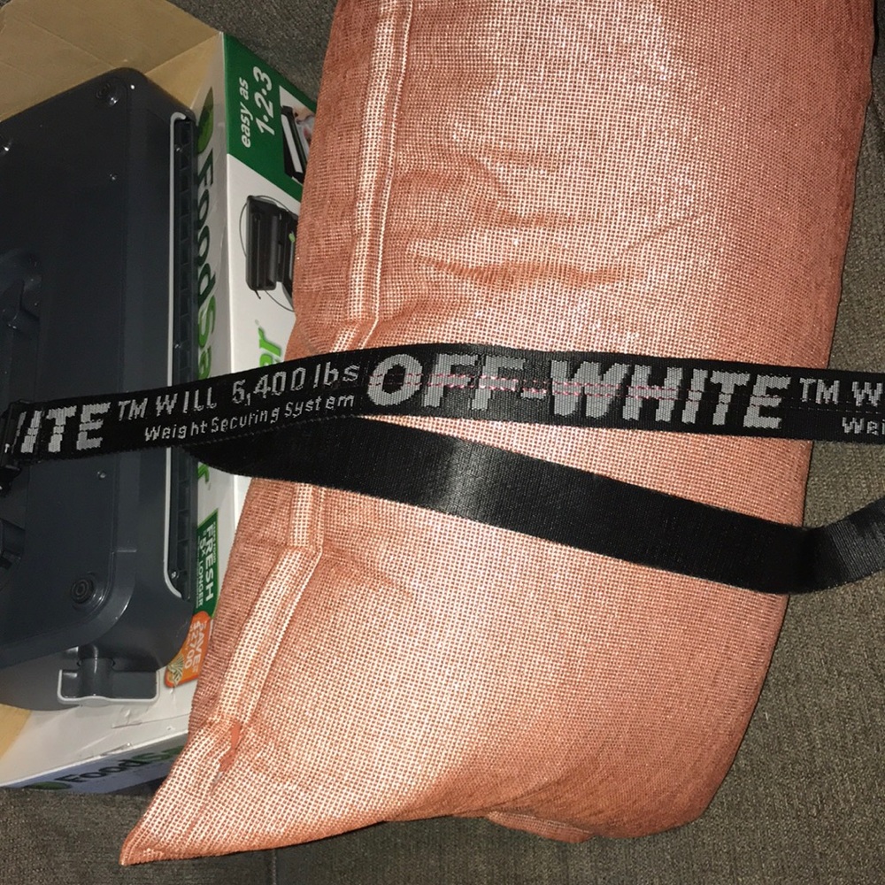 Offwhite belt